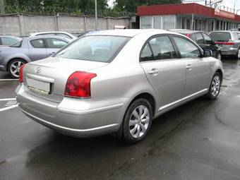 2005 Toyota Avensis Pictures