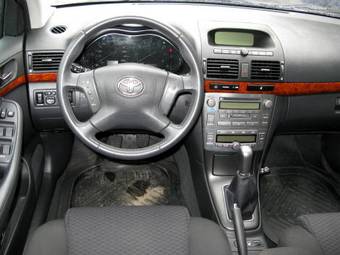 2005 Toyota Avensis Pictures