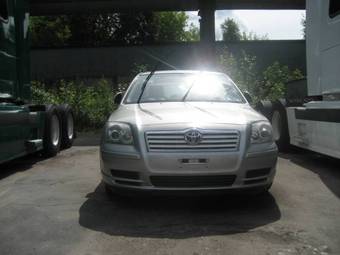 2005 Toyota Avensis Pictures