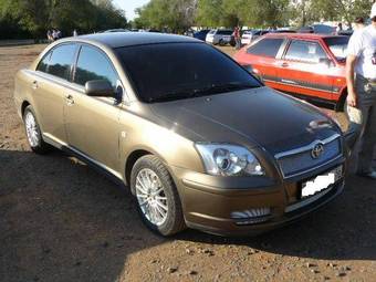 2005 Toyota Avensis Pictures