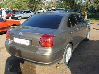 2005 Toyota Avensis Photos