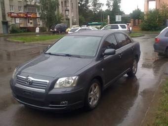 2005 Toyota Avensis Photos