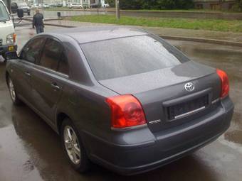 2005 Toyota Avensis Pictures