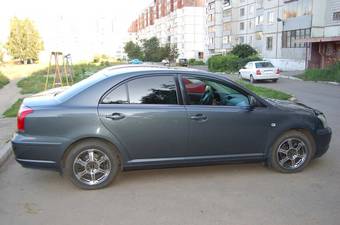 2005 Toyota Avensis Pictures