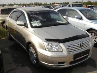 2005 Toyota Avensis Photos