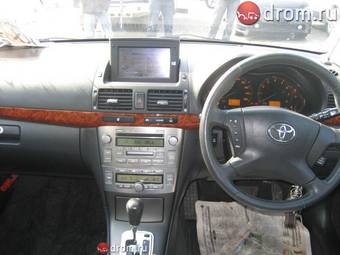 2005 Toyota Avensis Pictures