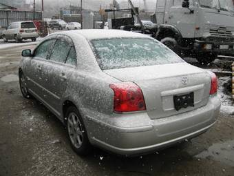 2005 Toyota Avensis Photos