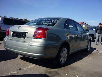 2005 Toyota Avensis Photos