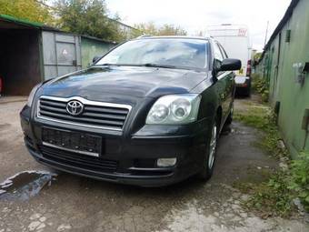 2005 Toyota Avensis Photos