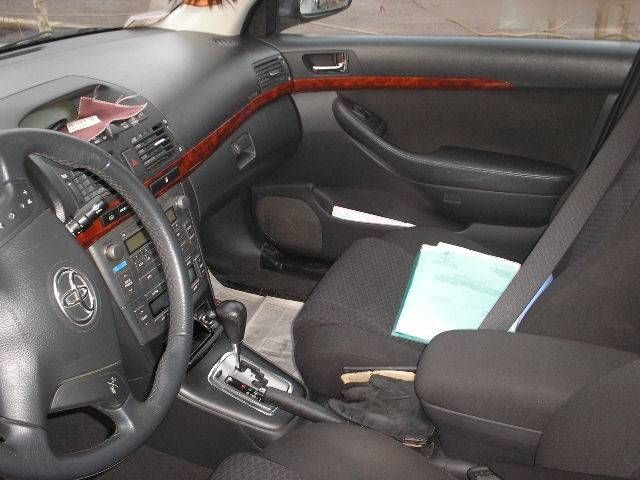 2006 Toyota Avensis