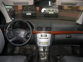 2006 Toyota Avensis Photos
