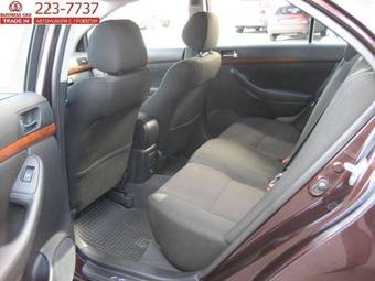 2006 Toyota Avensis Photos