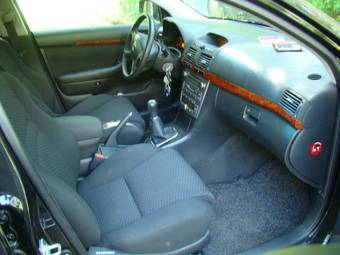 2006 Toyota Avensis Photos