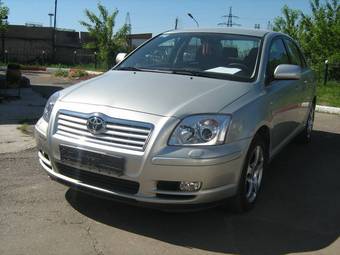 2006 Toyota Avensis Photos