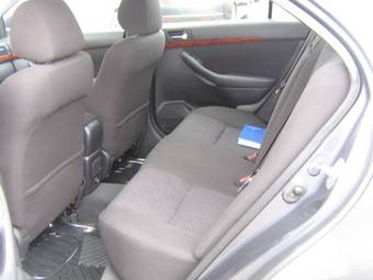 2006 Toyota Avensis Photos