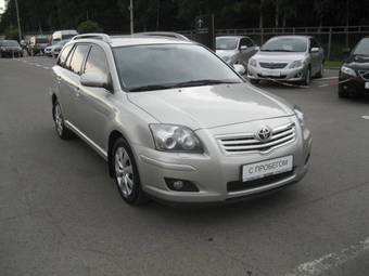 2006 Toyota Avensis Photos