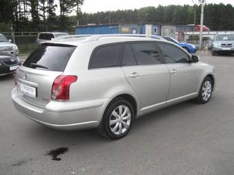 2006 Toyota Avensis Photos