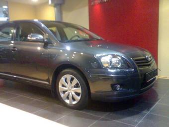 2006 Toyota Avensis Photos