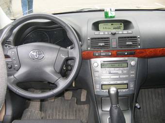 2006 Toyota Avensis Photos