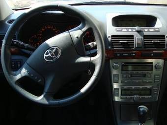 2006 Toyota Avensis Photos
