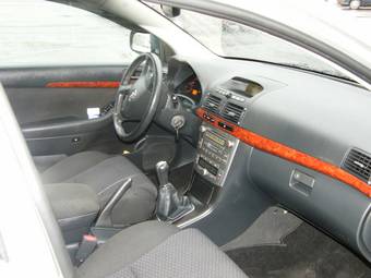2006 Toyota Avensis Photos