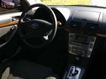 2006 Toyota Avensis Pictures