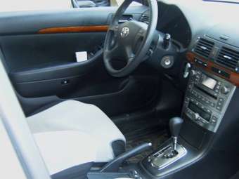2007 Toyota Avensis Photos