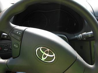 2007 Toyota Avensis Pictures