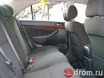 2007 Toyota Avensis Pics