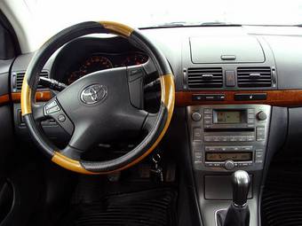 2007 Toyota Avensis Pictures