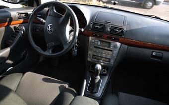 2007 Toyota Avensis Pictures