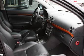 2007 Toyota Avensis Photos