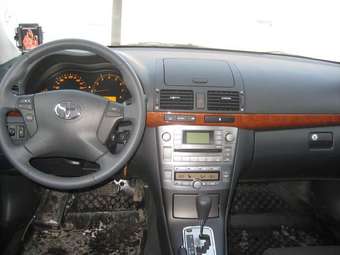 2008 Toyota Avensis Pictures