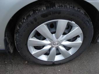 2008 Toyota Avensis Wallpapers