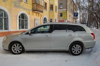 2008 Toyota Avensis Pics
