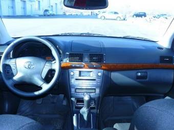 2008 Toyota Avensis Photos