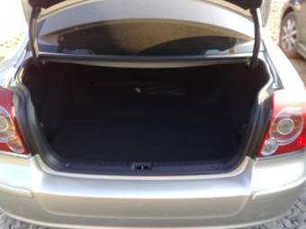 2008 Toyota Avensis Pictures
