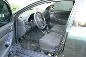 2008 Toyota Avensis Wallpapers