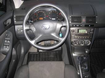 2008 Toyota Avensis Pics