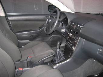 2008 Toyota Avensis Pictures
