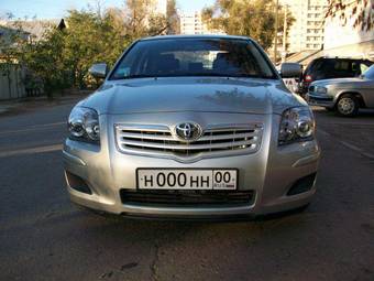 2008 Toyota Avensis Pics