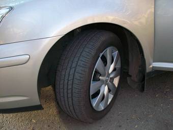 2008 Toyota Avensis Photos