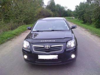 2008 Toyota Avensis Photos