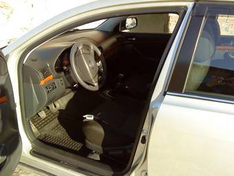2008 Toyota Avensis Wallpapers