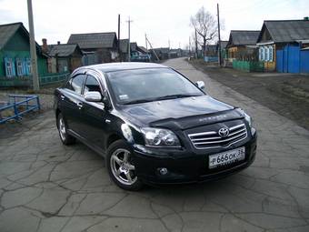 2008 Toyota Avensis Photos