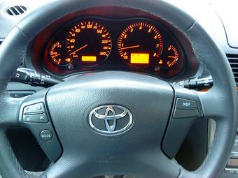 2008 Toyota Avensis Pictures