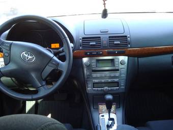 2008 Toyota Avensis Wallpapers