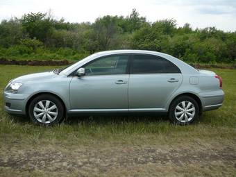 2008 Toyota Avensis Pictures