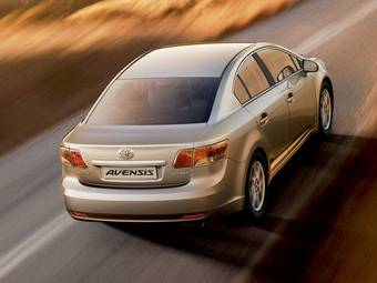 2009 Toyota Avensis Pictures