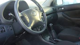 2009 Toyota Avensis Photos